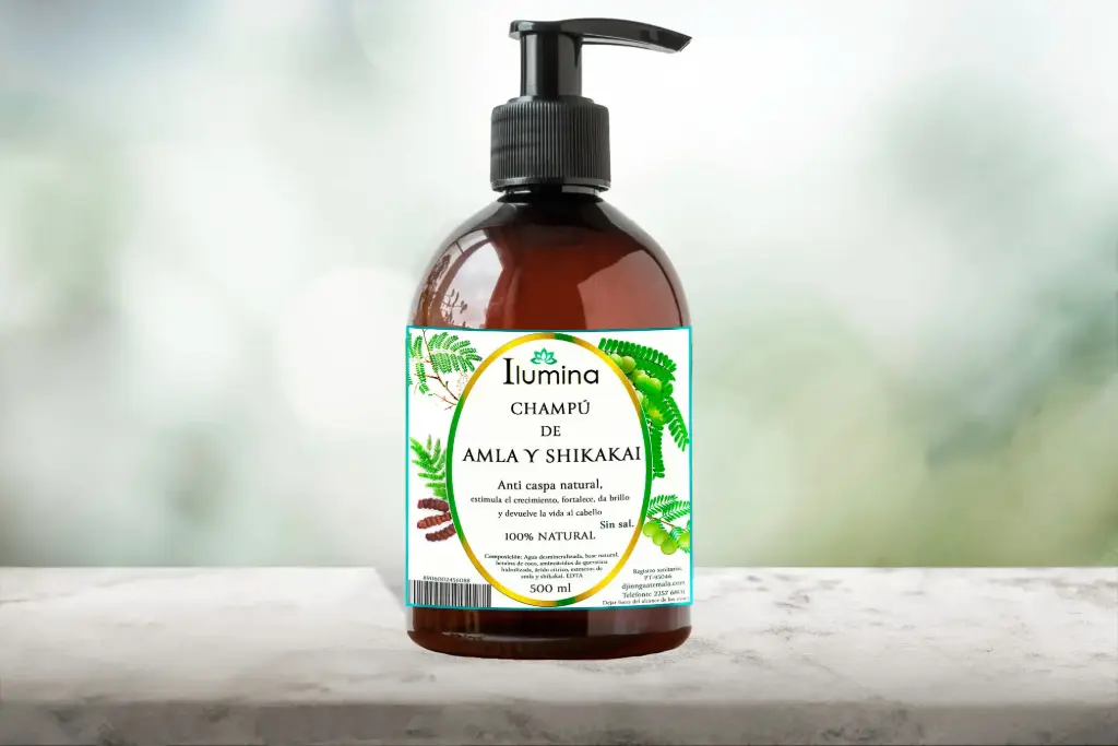 Champú de amla y shikakai 500 ml