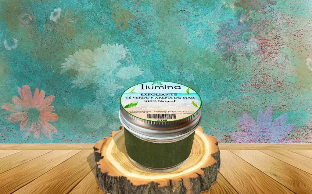 Exfoliante de Te verde Ilumina 120 ml